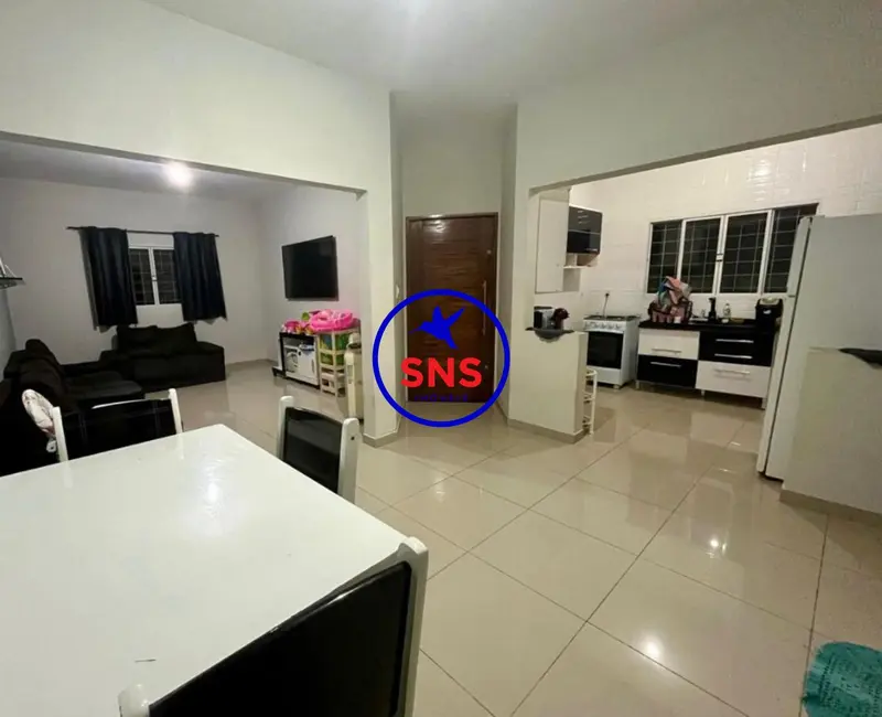 Foto 2 de Casa com 3 quartos à venda, 150m2 em Campinas - SP