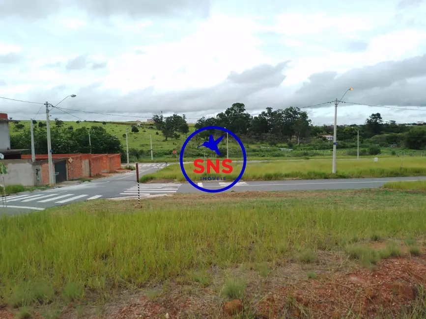 Foto 1 de Terreno / Lote à venda, 199m2 em Campinas - SP