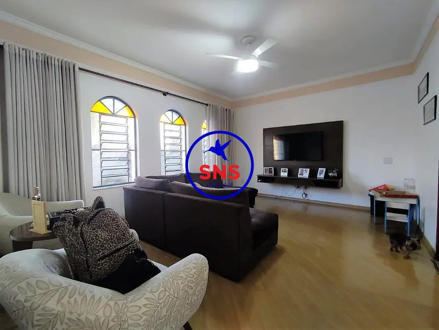 Foto 3 de Casa com 3 quartos à venda, 124m2 em Jardim Nova Europa, Campinas - SP