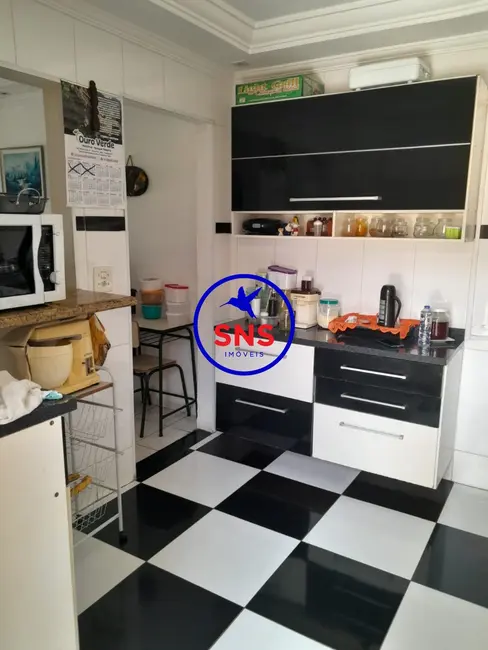 Casa com 2 quartos à venda, 260m2 em Vila Aeroporto, Campinas - SP - imagem 6 Foto 6 de Casa com 2 quartos à venda, 260m2 em Vila Aeroporto, Campinas - SP