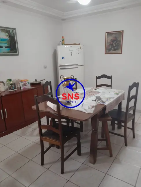 Casa com 2 quartos à venda, 260m2 em Vila Aeroporto, Campinas - SP - imagem 3 Foto 3 de Casa com 2 quartos à venda, 260m2 em Vila Aeroporto, Campinas - SP