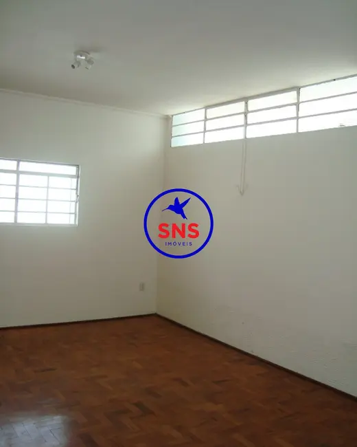 Casa com 3 quartos à venda, 200m2 em Jardim Proença, Campinas - SP - imagem 2 Foto 2 de Casa com 3 quartos à venda, 200m2 em Jardim Proença, Campinas - SP