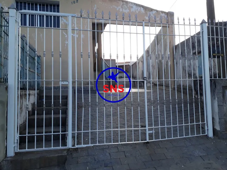Casa com 5 quartos à venda, 200m2 em Jardim Alvorada, Campinas - SP - imagem 2 Foto 2 de Casa com 5 quartos à venda, 200m2 em Jardim Alvorada, Campinas - SP