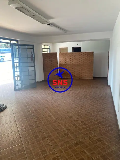 Foto 4 de Armazém / Galpão à venda, 400m2 em Capela, Vinhedo - SP