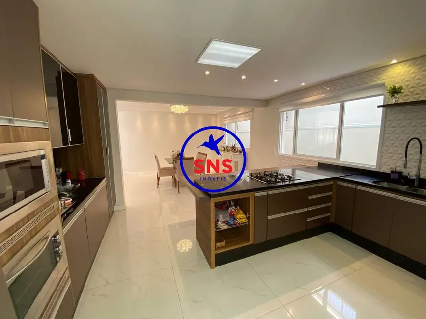 Foto 6 de Casa de Condomínio com 4 quartos à venda, 335m2 em Swiss Park, Campinas - SP