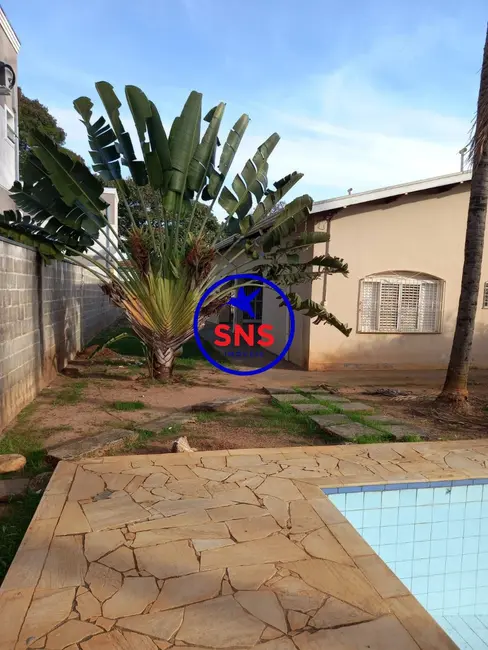 Casa com 4 quartos à venda, 291m2 em Parque Rural Fazenda Santa Cândida, Campinas - SP - imagem 3 Foto 3 de Casa com 4 quartos à venda, 291m2 em Parque Rural Fazenda Santa Cândida, Campinas - SP