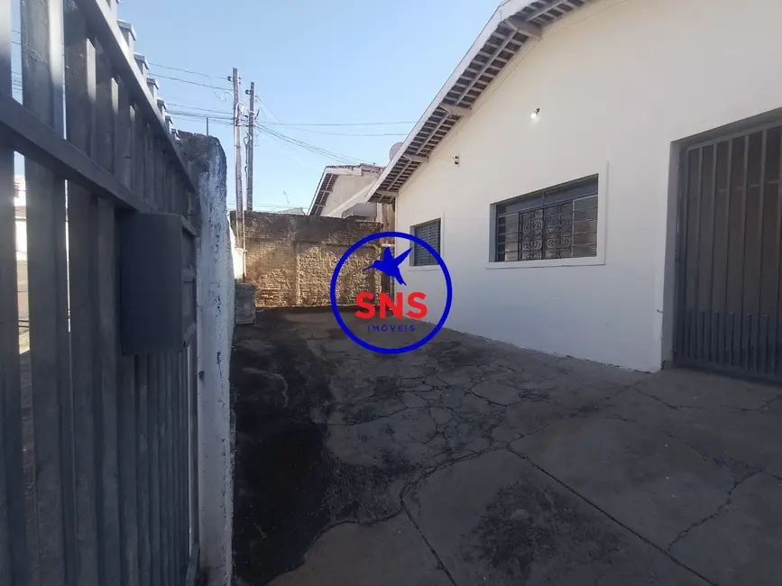 Casa com 2 quartos à venda, 112m2 em Parque Dom Pedro II, Campinas - SP - imagem 2 Foto 2 de Casa com 2 quartos à venda, 112m2 em Parque Dom Pedro II, Campinas - SP