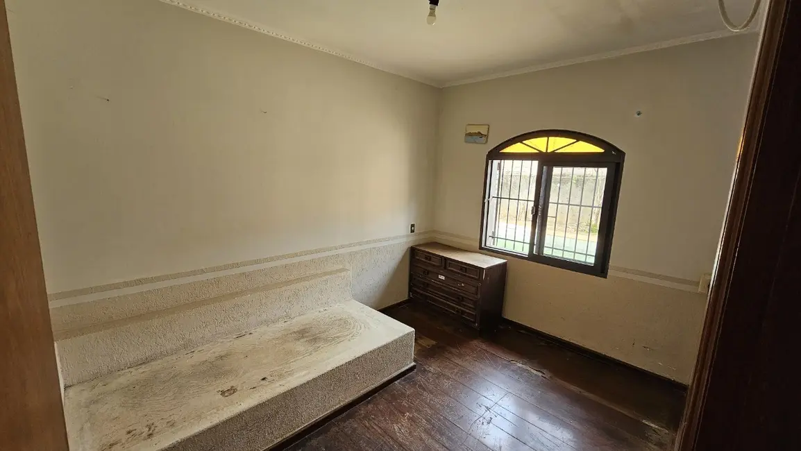 Casa com 13 quartos para alugar, 425m2 em Nova Campinas, Campinas - SP - imagem 8 Foto 8 de Casa com 13 quartos para alugar, 425m2 em Nova Campinas, Campinas - SP