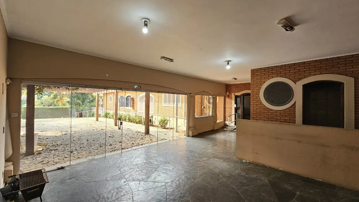 Casa com 13 quartos para alugar, 425m2 em Nova Campinas, Campinas - SP - imagem 4 Foto 4 de Casa com 13 quartos para alugar, 425m2 em Nova Campinas, Campinas - SP