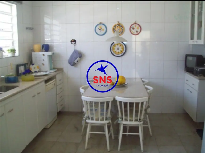 Casa com 4 quartos à venda, 282m2 em Parque São Quirino, Campinas - SP - imagem 9 Foto 9 de Casa com 4 quartos à venda, 282m2 em Parque São Quirino, Campinas - SP