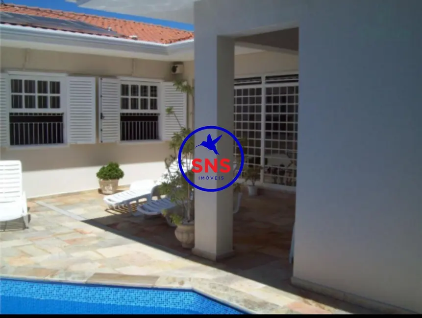 Casa com 4 quartos à venda, 282m2 em Parque São Quirino, Campinas - SP - imagem 2 Foto 2 de Casa com 4 quartos à venda, 282m2 em Parque São Quirino, Campinas - SP