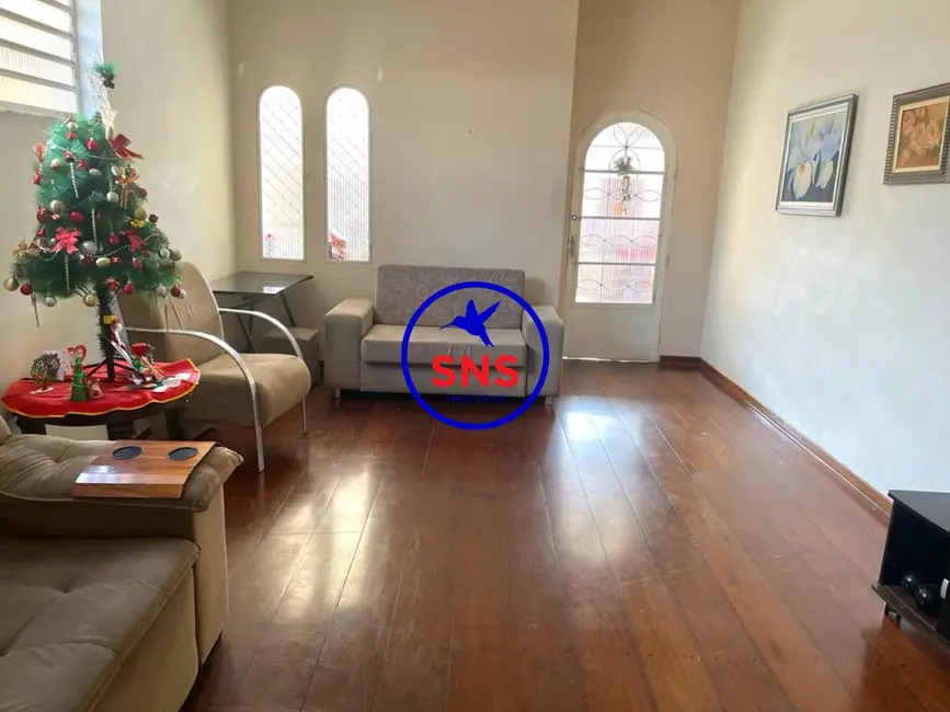 Foto 1 de Casa com 4 quartos para alugar, 290m2 em Nova Campinas, Campinas - SP