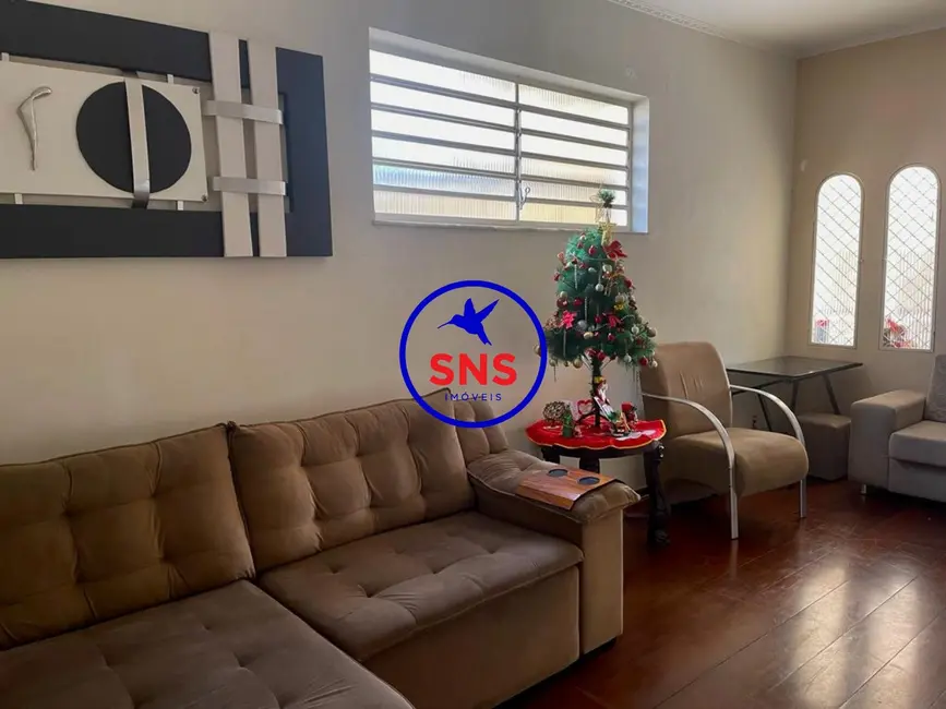 Casa com 4 quartos para alugar, 290m2 em Nova Campinas, Campinas - SP - imagem 4 Foto 4 de Casa com 4 quartos para alugar, 290m2 em Nova Campinas, Campinas - SP