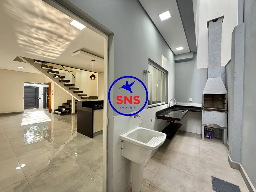 Casa com 8 quartos à venda, 300m2 em Parque Via Norte, Campinas - SP - imagem 3 Foto 3 de Casa com 8 quartos à venda, 300m2 em Parque Via Norte, Campinas - SP