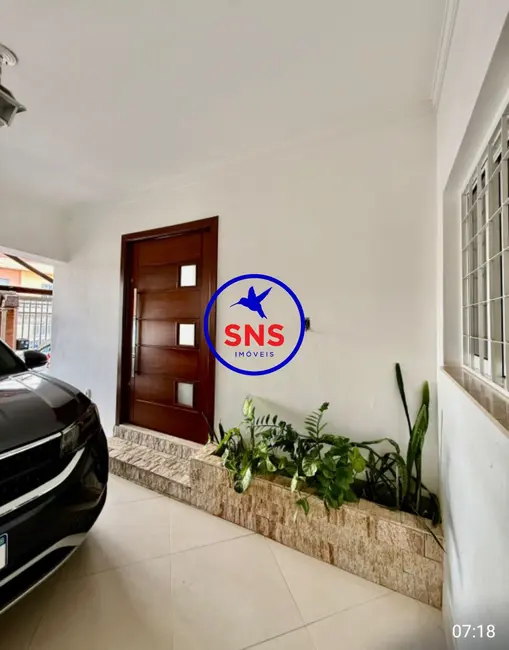 Foto 3 de Casa com 3 quartos à venda, 220m2 em Cidade Jardim, Campinas - SP