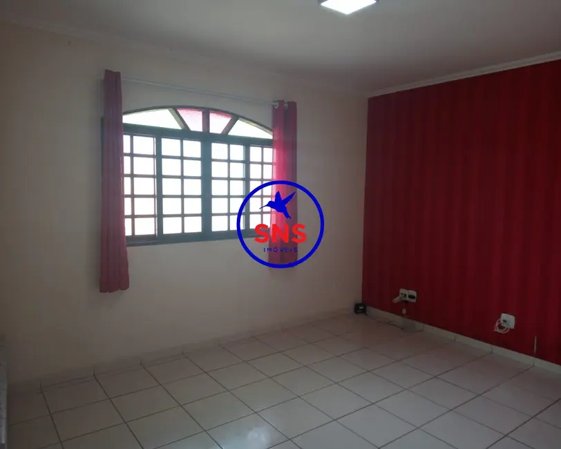 Casa com 3 quartos à venda, 180m2 em Parque Residencial Vila União, Campinas - SP - imagem 4 Foto 4 de Casa com 3 quartos à venda, 180m2 em Parque Residencial Vila União, Campinas - SP