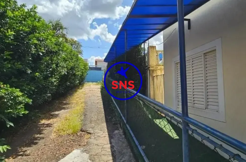 Casa com 5 quartos para alugar, 242m2 em Parque Rural Fazenda Santa Cândida, Campinas - SP - imagem 3 Foto 3 de Casa com 5 quartos para alugar, 242m2 em Parque Rural Fazenda Santa Cândida, Campinas - SP