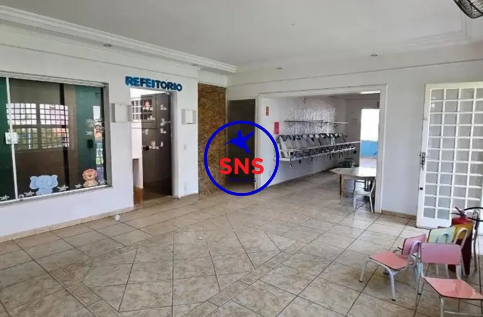 Casa com 5 quartos para alugar, 242m2 em Parque Rural Fazenda Santa Cândida, Campinas - SP - imagem 4 Foto 4 de Casa com 5 quartos para alugar, 242m2 em Parque Rural Fazenda Santa Cândida, Campinas - SP