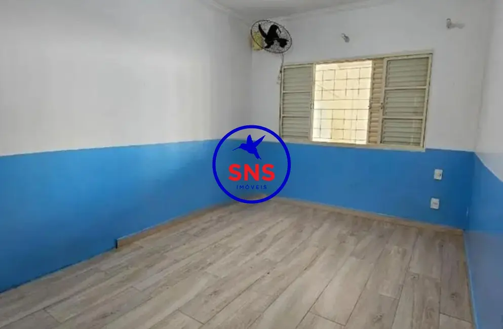 Casa com 5 quartos para alugar, 242m2 em Parque Rural Fazenda Santa Cândida, Campinas - SP - imagem 8 Foto 8 de Casa com 5 quartos para alugar, 242m2 em Parque Rural Fazenda Santa Cândida, Campinas - SP