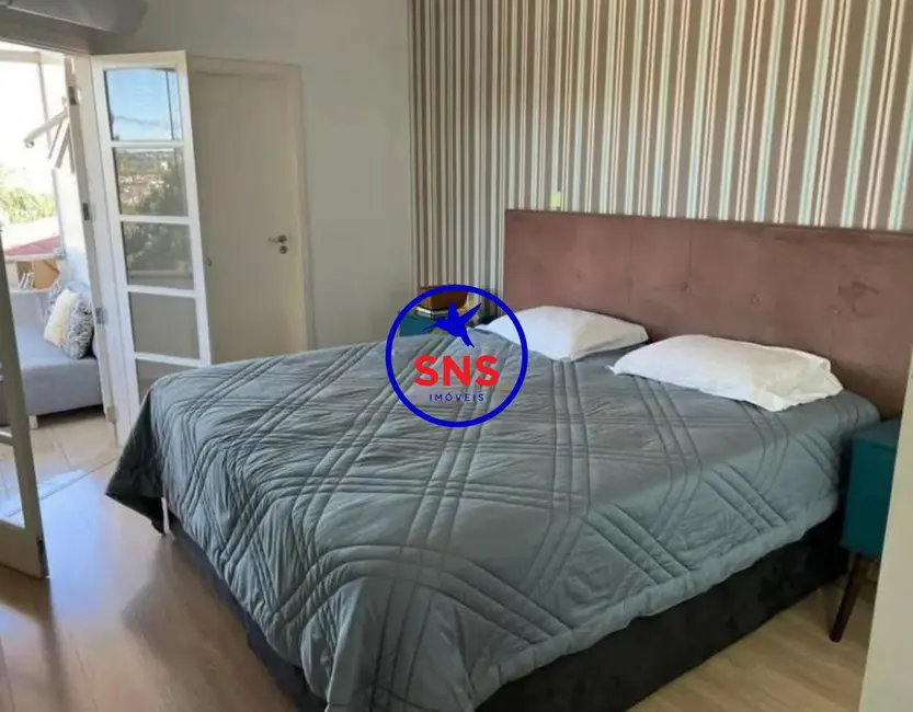Casa de Condomínio com 5 quartos à venda, 220m2 em Vila Moletta, Valinhos - SP - imagem 8 Foto 8 de Casa de Condomínio com 5 quartos à venda, 220m2 em Vila Moletta, Valinhos - SP