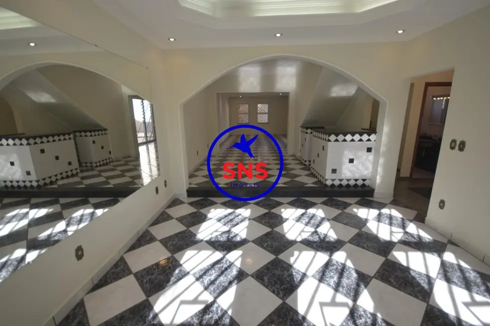 Casa com 4 quartos à venda e para alugar, 312m2 em Jardim Nova Europa, Campinas - SP - imagem 5 Foto 5 de Casa com 4 quartos à venda e para alugar, 312m2 em Jardim Nova Europa, Campinas - SP