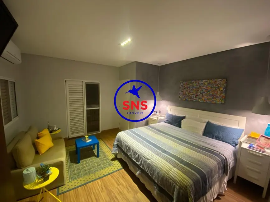 Casa de Condomínio com 3 quartos à venda, 280m2 em Loteamento Caminhos de São Conrado (Sousas), Campinas - SP - imagem 6 Foto 6 de Casa de Condomínio com 3 quartos à venda, 280m2 em Loteamento Caminhos de São Conrado (Sousas), Campinas - SP