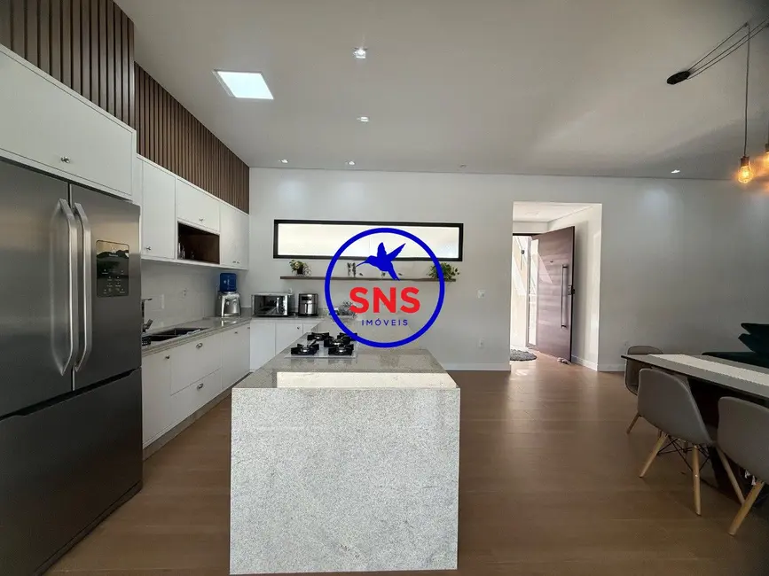 Foto 3 de Casa com 3 quartos à venda, 320m2 em Valinhos - SP