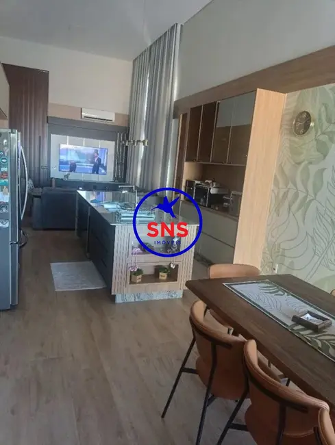 Casa com 4 quartos à venda, 350m2 em Swiss Park, Campinas - SP - imagem 3 Foto 3 de Casa com 4 quartos à venda, 350m2 em Swiss Park, Campinas - SP