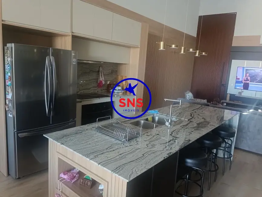 Foto 2 de Casa com 4 quartos à venda, 350m2 em Swiss Park, Campinas - SP