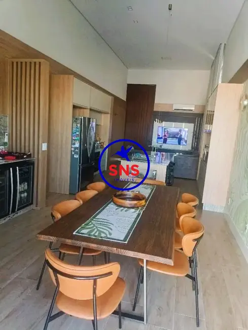 Foto 1 de Casa com 4 quartos à venda, 350m2 em Swiss Park, Campinas - SP