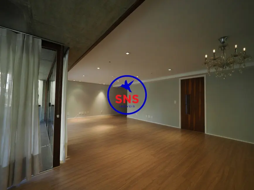 Foto 3 de Apartamento com 4 quartos à venda, 226m2 em Cambuí, Campinas - SP