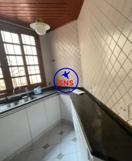 Casa de Condomínio com 3 quartos à venda e para alugar, 380m2 em Bairro das Palmeiras, Campinas - SP - imagem 5 Foto 5 de Casa de Condomínio com 3 quartos à venda e para alugar, 380m2 em Bairro das Palmeiras, Campinas - SP