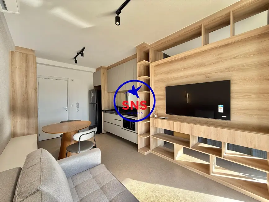 Foto 2 de Apartamento com 1 quarto para alugar, 42m2 em Cambuí, Campinas - SP