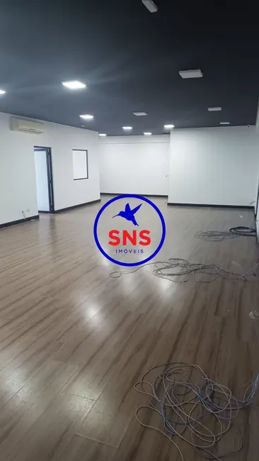 Foto 3 de Armazém / Galpão para alugar, 900m2 em Vinhedo - SP