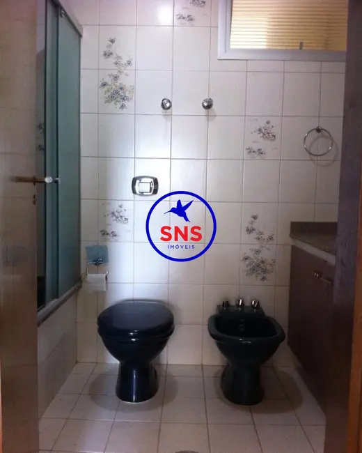 Apartamento com 3 quartos à venda, 141m2 em Cambuí, Campinas - SP - imagem 8 Foto 8 de Apartamento com 3 quartos à venda, 141m2 em Cambuí, Campinas - SP