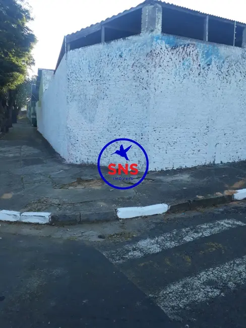 Armazém / Galpão para alugar, 200m2 em Parque São Quirino, Campinas - SP - imagem 8 Foto 8 de Armazém / Galpão para alugar, 200m2 em Parque São Quirino, Campinas - SP