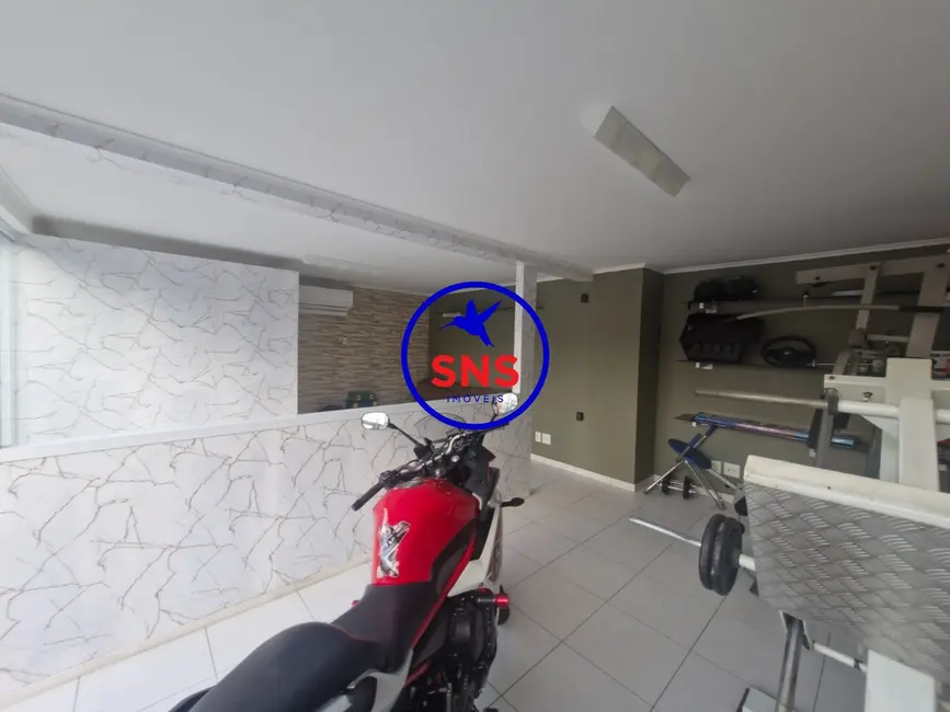 Casa com 3 quartos à venda, 256m2 em Jardim Chapadão, Campinas - SP - imagem 4 Foto 4 de Casa com 3 quartos à venda, 256m2 em Jardim Chapadão, Campinas - SP