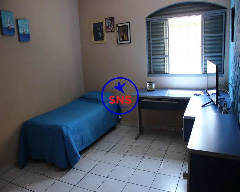 Casa com 3 quartos à venda, 140m2 em Vila Aeroporto, Campinas - SP - imagem 7 Foto 7 de Casa com 3 quartos à venda, 140m2 em Vila Aeroporto, Campinas - SP