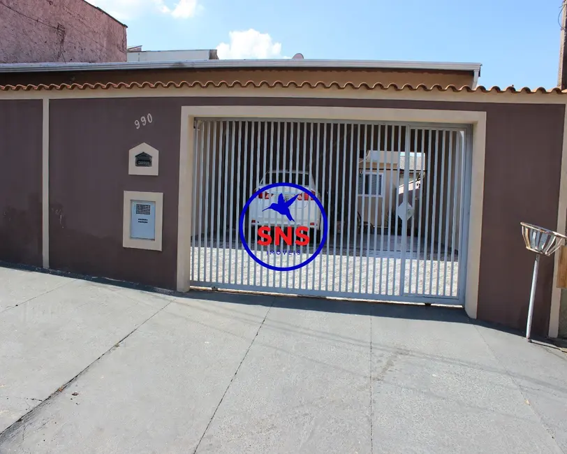 Casa com 3 quartos à venda, 140m2 em Vila Aeroporto, Campinas - SP - imagem 1 Foto 1 de Casa com 3 quartos à venda, 140m2 em Vila Aeroporto, Campinas - SP