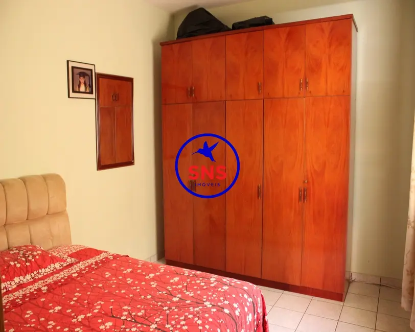 Casa com 3 quartos à venda, 140m2 em Vila Aeroporto, Campinas - SP - imagem 9 Foto 9 de Casa com 3 quartos à venda, 140m2 em Vila Aeroporto, Campinas - SP