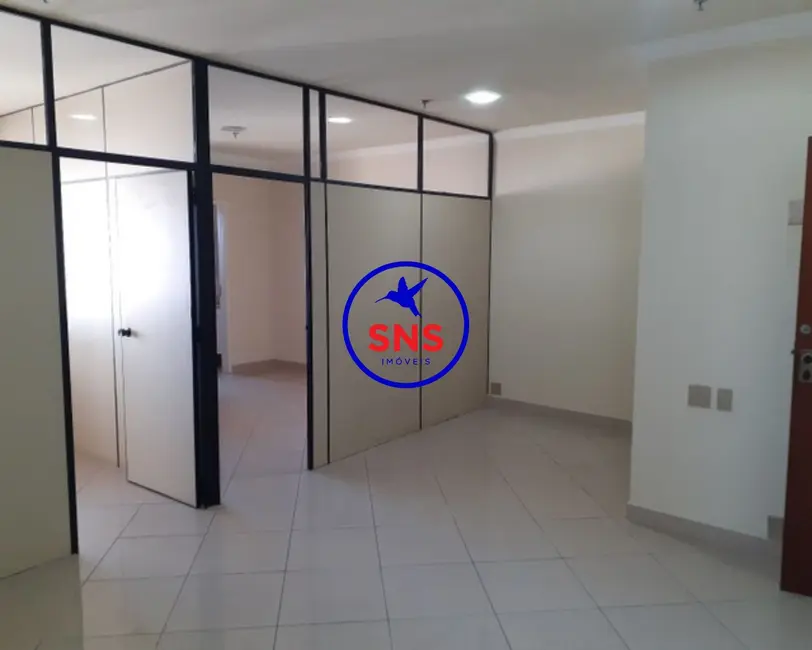 Sala Comercial para alugar, 60m2 em Centro, Campinas - SP - imagem 2 Foto 2 de Sala Comercial para alugar, 60m2 em Centro, Campinas - SP