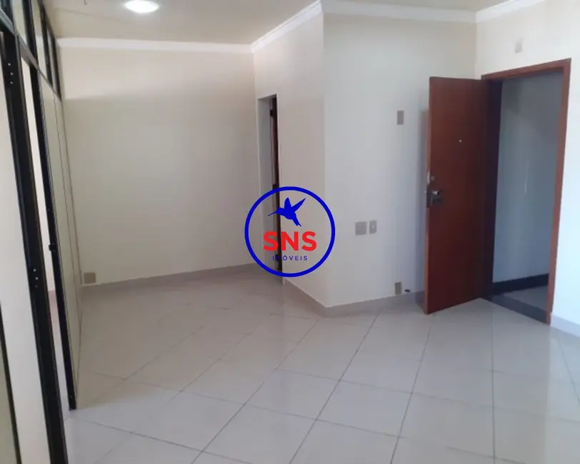 Sala Comercial para alugar, 60m2 em Centro, Campinas - SP - imagem 1 Foto 1 de Sala Comercial para alugar, 60m2 em Centro, Campinas - SP