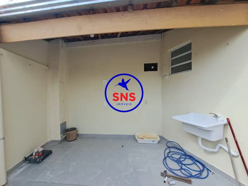 Foto 2 de Casa com 2 quartos para alugar, 100m2 em Vila Pompéia, Campinas - SP