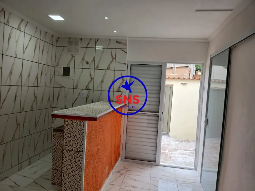 Foto 1 de Casa com 2 quartos para alugar, 100m2 em Vila Pompéia, Campinas - SP