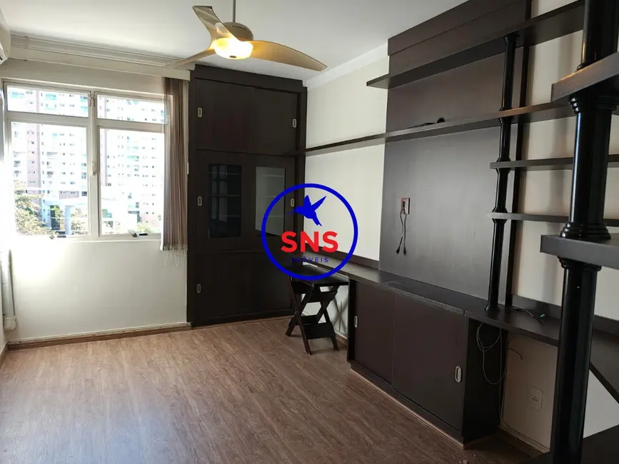 Foto 4 de Apartamento com 2 quartos para alugar, 72m2 em Cambuí, Campinas - SP