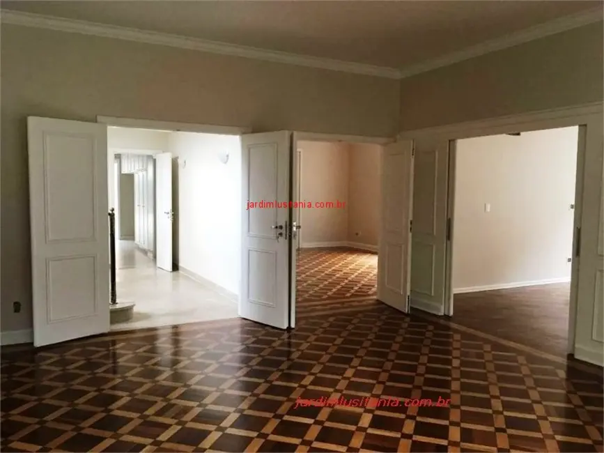 Foto 1 de Casa com 5 quartos à venda e para alugar, 720m2 em São Paulo - SP