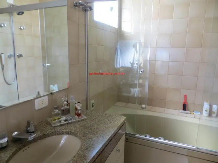 Foto 5 de Casa com 4 quartos à venda, 560m2 em São Paulo - SP