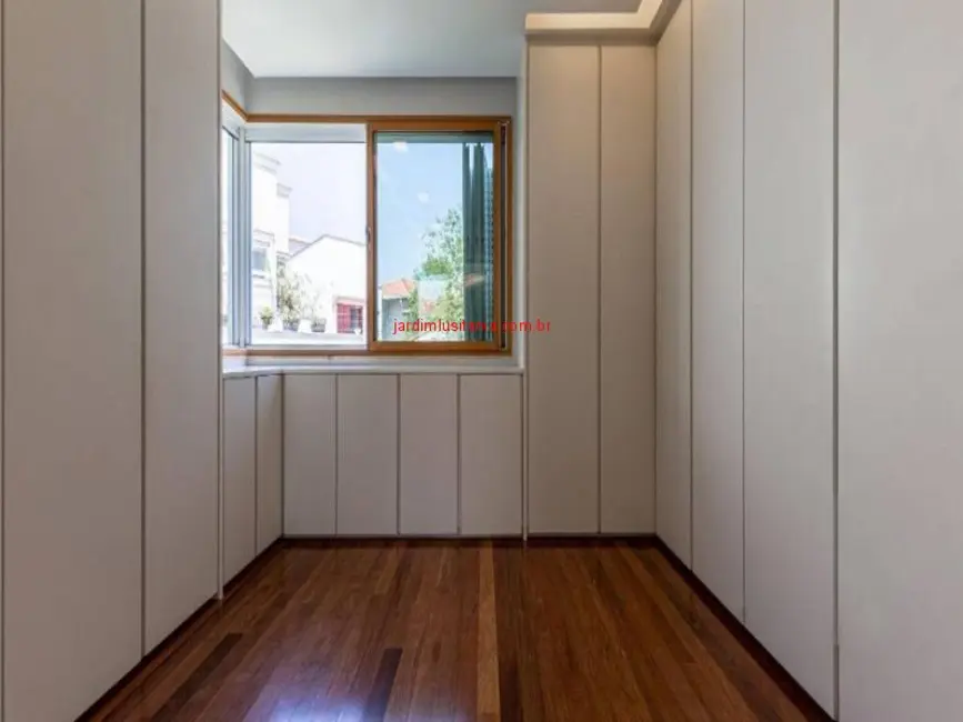 Foto 5 de Casa com 4 quartos à venda, 540m2 em Jardim Luzitânia, São Paulo - SP