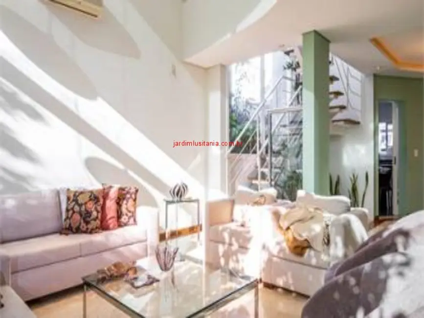 Foto 1 de Casa com 4 quartos à venda, 350m2 em São Paulo - SP