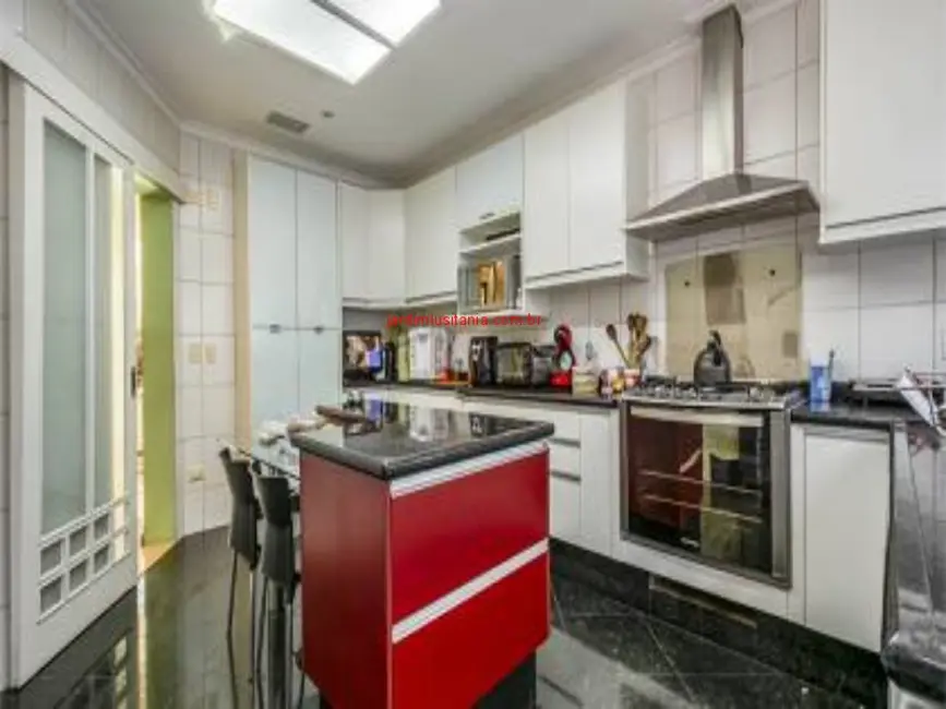 Casa com 4 quartos à venda, 350m2 em São Paulo - SP - imagem 8 Foto 8 de Casa com 4 quartos à venda, 350m2 em São Paulo - SP